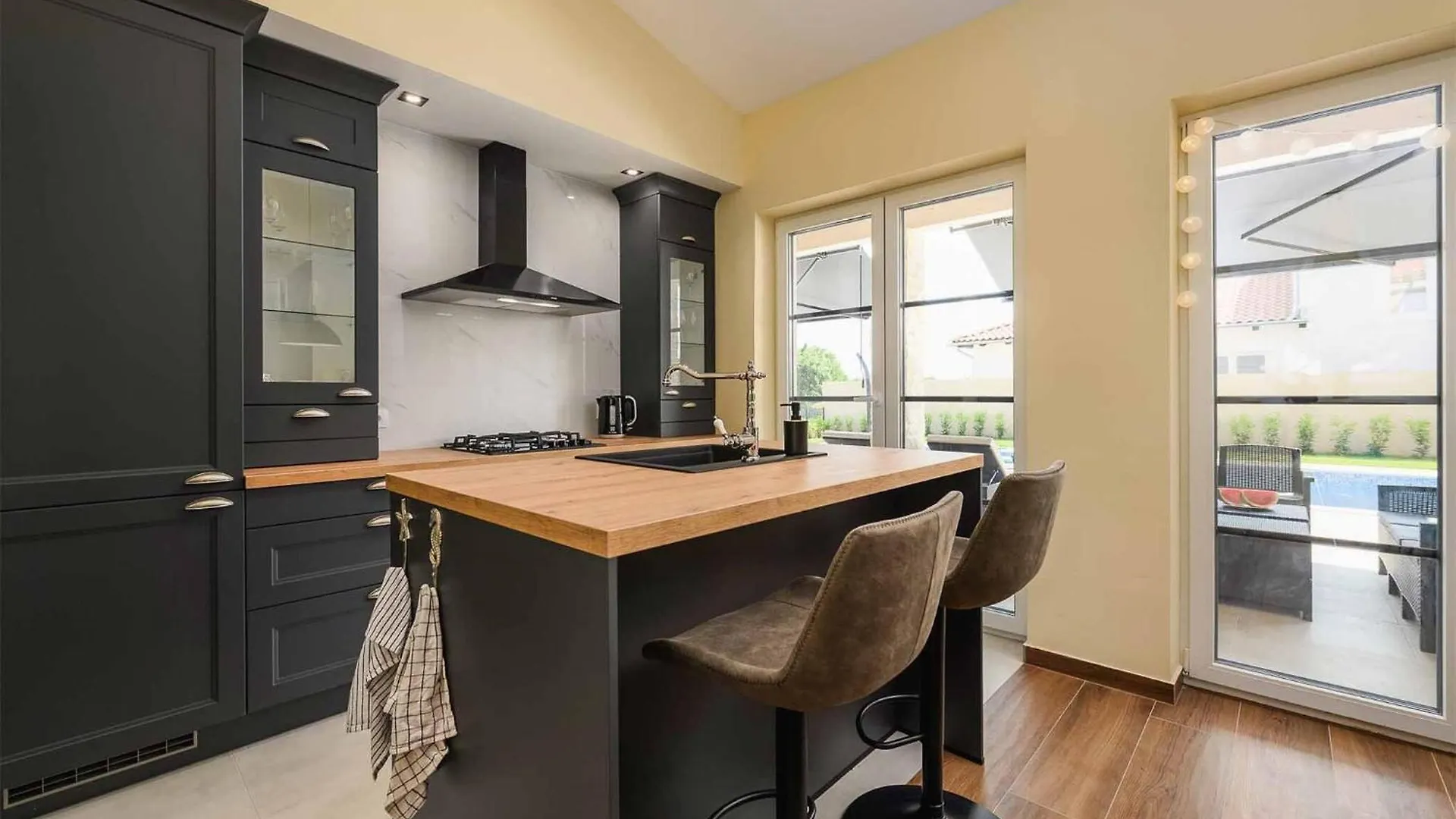 بيت للعطل Beautiful Home In Maruzini With Wifi