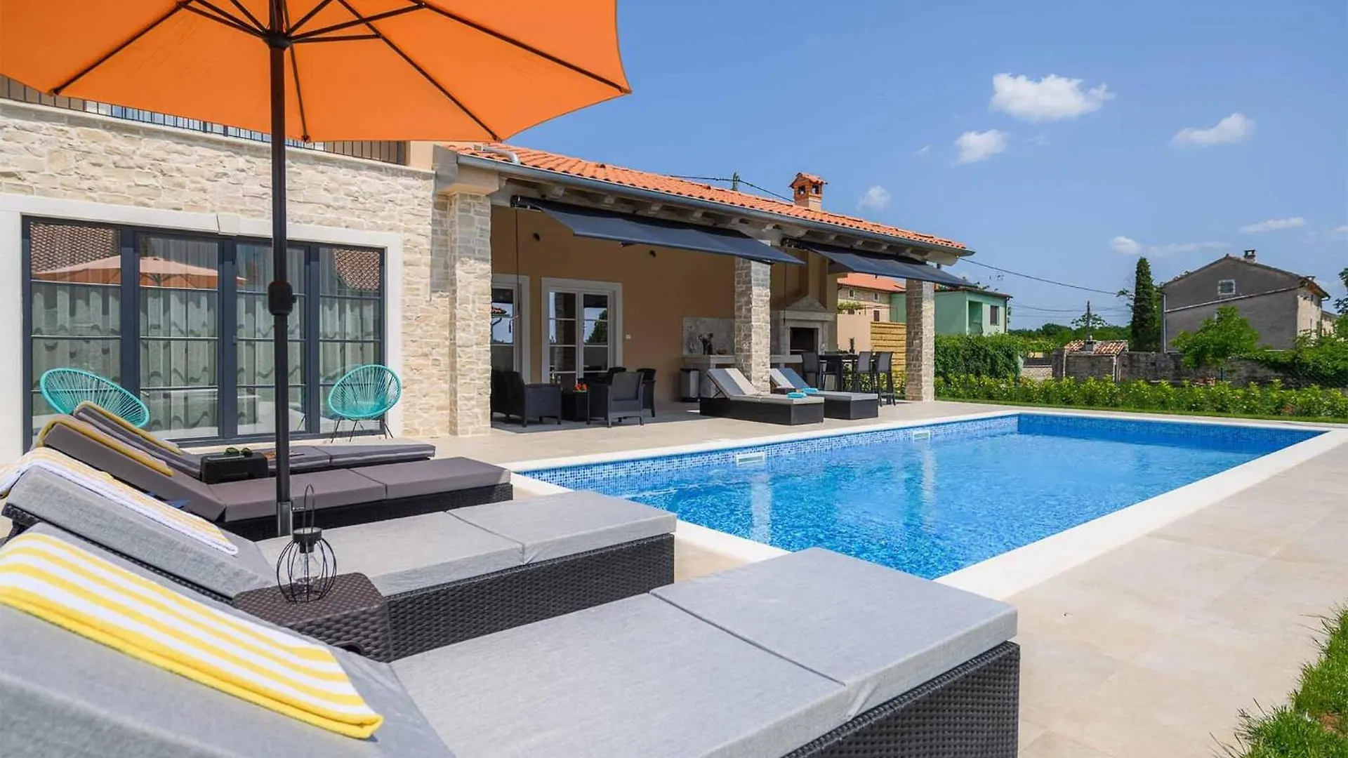 Beautiful Home In Maruzini With Wifi Holiday home